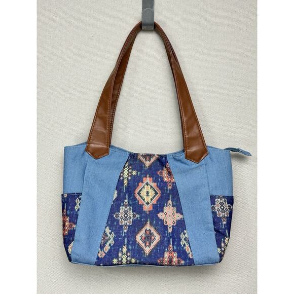 Canyon Sky Southwestern Design & Denim Hobo Style Handbag - Picture 2 of 11